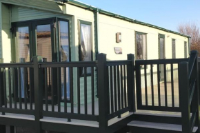 Lagooncombe modern and cosy holiday home